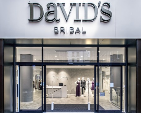 davidsbridal-2656-custom-5857c39180d63.jpg (News / Person 2 column)