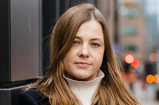 joanna-szumilas-web-61fbe81eac9f9.jpg (News / Person Wall Item)